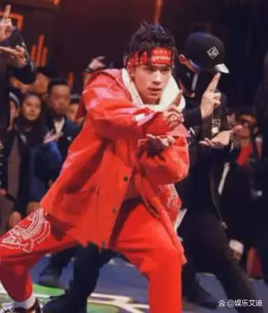 長得帥演技又好,卻輸在了「個頭矮」,這7位男明星身高太吃虧