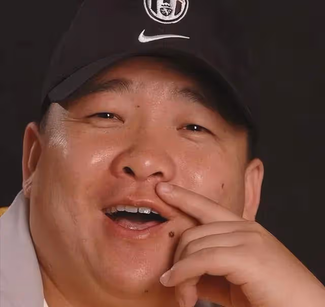 娶19歲金玲，認網紅當乾爹，如今心梗住院，孫小寶經歷了什麼？