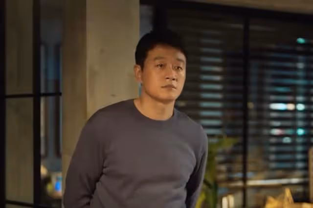 玫瑰的故事:看到白曉荷知三當三,才懂黃振華出軌家暴