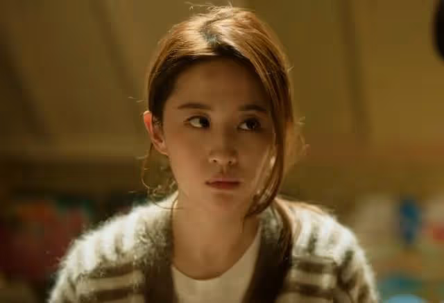 玫瑰的故事:黃亦玫離婚創業逆襲女霸總,身價過億方協文眼紅