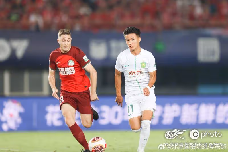 河南隊2:1絕殺北京國安!林良銘進球難救主,沖亞冠危險了