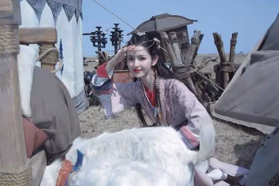今晚開播!又一古裝奇幻劇來襲,俊男靚女搭檔,終於有劇可追了