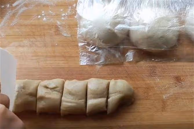想吃晨光燒餅不用買啦,完整做法教會你,外酥里軟,比買的好吃