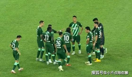 3-1逆轉!中超季軍拒絕爆冷,2分鐘2球手刃舊主 亞泰舊將鞠躬致歉