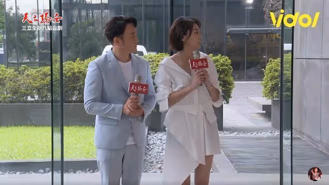 江祖平的顏值太高了，就算穿商務風的服裝，依舊很年輕