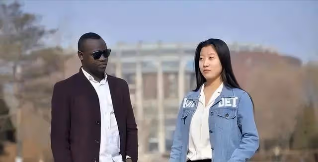 遠嫁非洲的武漢女學生陳怡:多年後再提,為何依舊令人深感痛惜