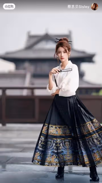 TVB花旦欲洗第三者標籤!穿馬面裙漂亮可愛!征服內地網民?
