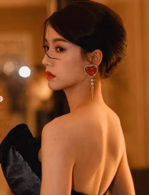 TVB花旦欲洗第三者標籤!穿馬面裙漂亮可愛!征服內地網民?