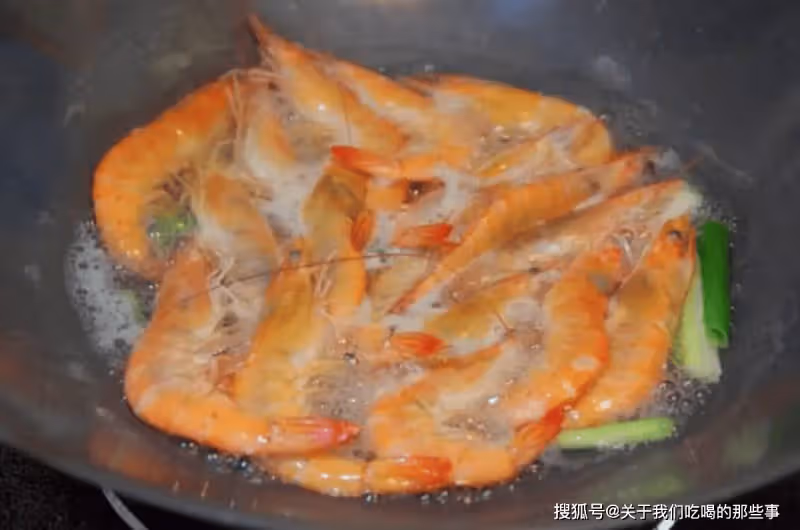 保存大蝦,直接放冰箱就錯了,教您一招,凍半年仍和新鮮的一樣