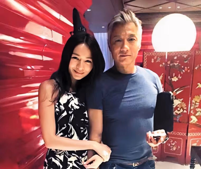 TVB女星戀上大30多歲富商,年齡與其父親不相上下,多次上門幽會