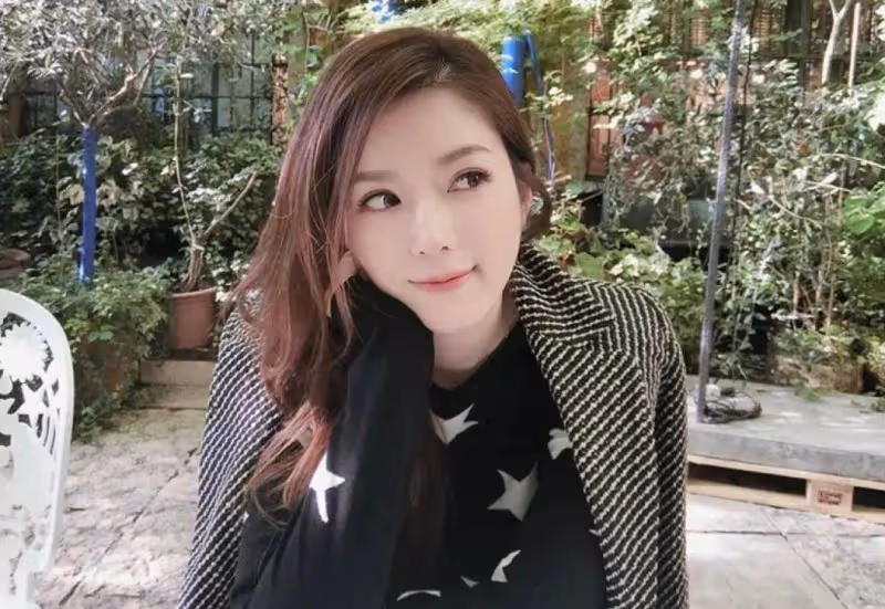 因富豪老公不肯生育鬧離婚，TVB前知名靚女花旦最近被曝懷孕，上圍突然變豐滿