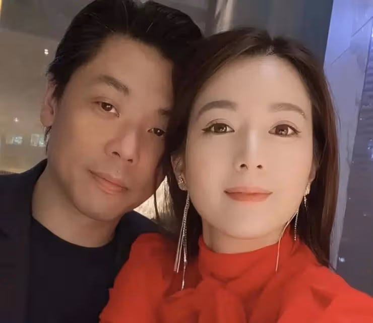因富豪老公不肯生育鬧離婚,TVB前知名靚女花旦最近被曝懷孕,上圍突然變豐滿
