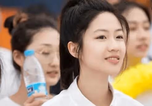 向涵之為什麼是cp刺客?向涵之和王星越合作過嗎?