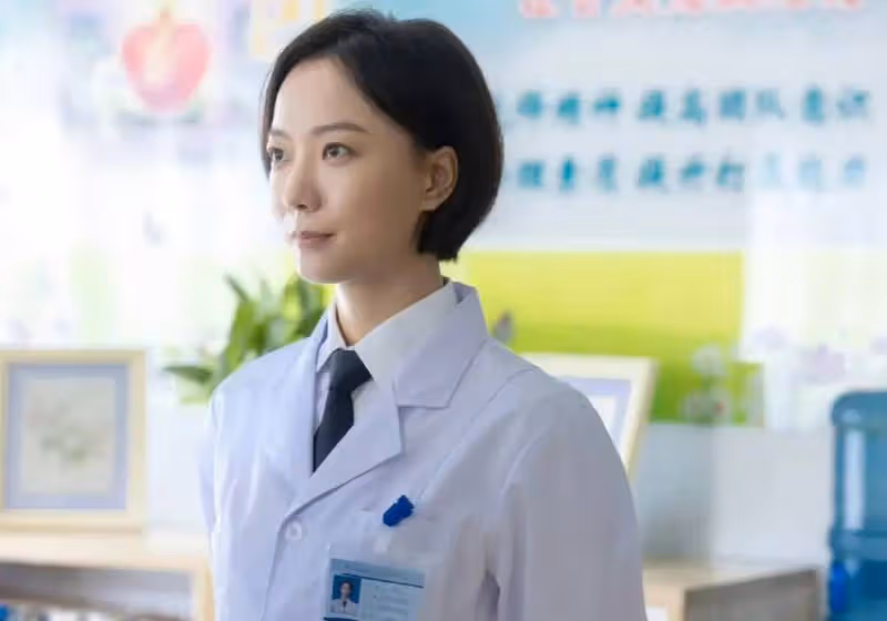 《海天雄鷹》:夏初根本不知,富二代男友錢程,早已出軌女秘書
