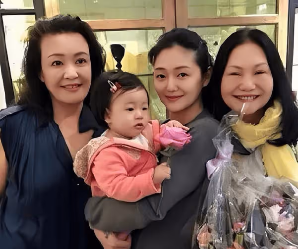 小玥兒和菻兒為父親節籌備禮物,大S是否再次以紙條傳情?馬筱梅見招拆招
