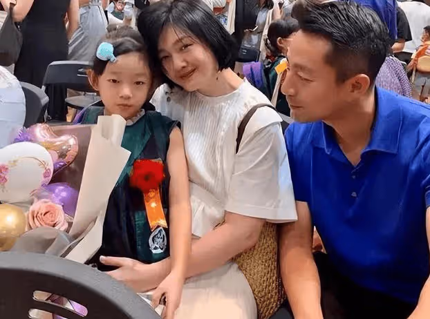 小玥兒和菻兒為父親節籌備禮物,大S是否再次以紙條傳情?馬筱梅見招拆招