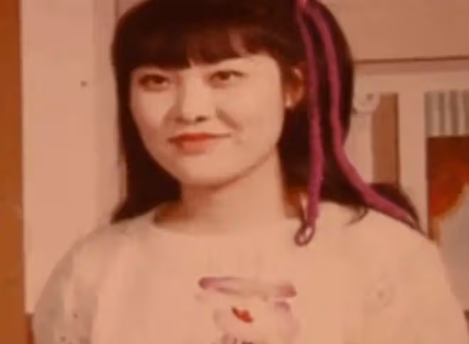 父母雙亡,哥哥癱瘓,遼寧女孩不離不棄照顧27年,55歲至今未嫁