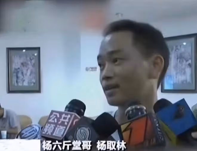 回顧：廣西一男童無依無靠，靠吃野菜為生，獲愛心捐款500萬
