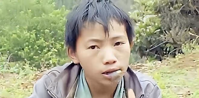 回顧：廣西一男童無依無靠，靠吃野菜為生，獲愛心捐款500萬