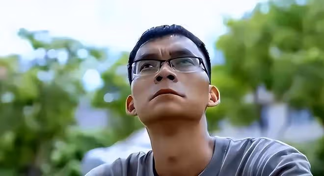 唐尚珺可能無緣清華,和母親回老家面露難色,可能面臨進廠打工