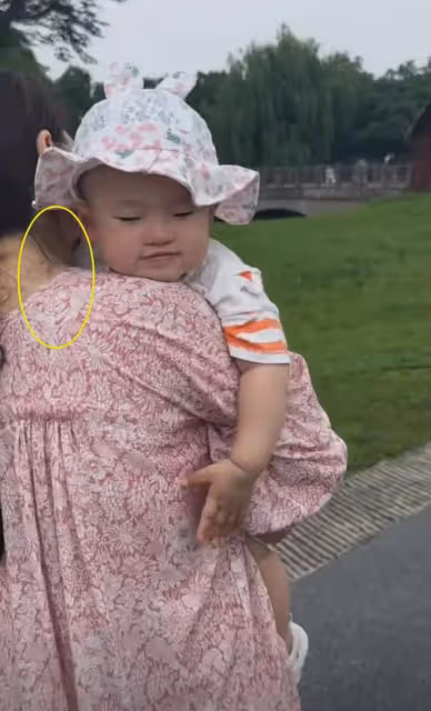王思聰21歲新女友出手了,曬兩人甜蜜合影,發聲力挺王思聰!