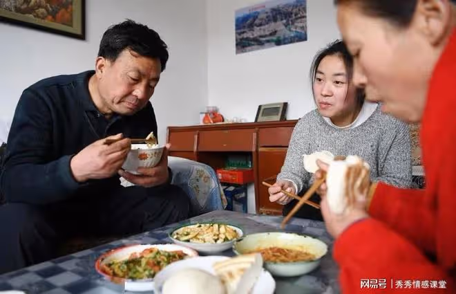 兒媳讓56歲退休婆婆去上班，婆婆怒懟：該去上班的人是你