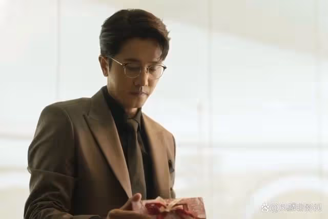 《玫瑰的故事》方和黃已結婚，方卻偏去刺激莊國棟，結果尷尬了