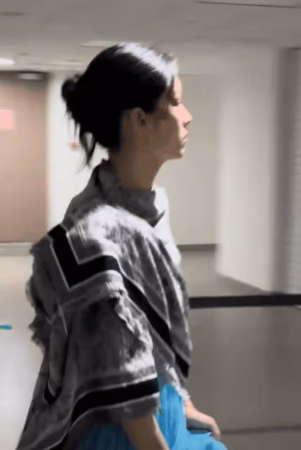 看周也對李冰冰卑躬屈膝的樣子,真的太諷刺了