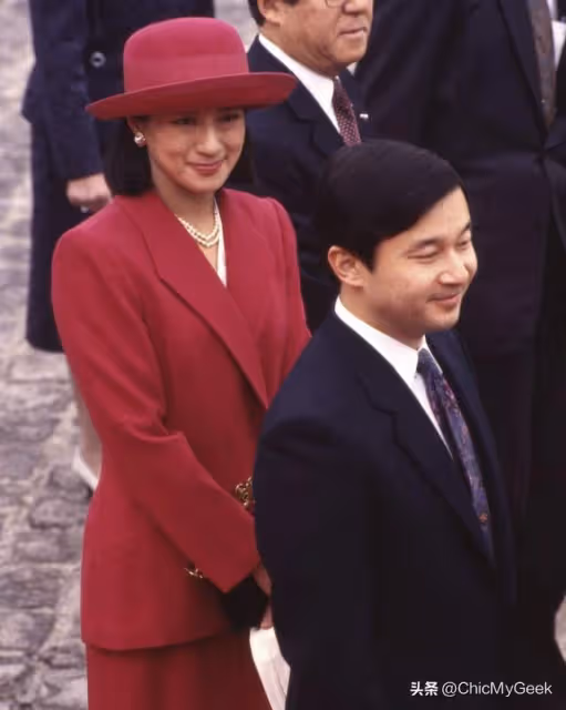 日本傳奇雅子皇后!讓德仁天皇一見鍾情,三度拒絕王室求婚