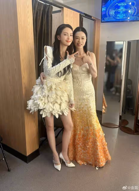 娜扎鍾楚曦高葉周也金晨紅毯爭艷！眾多美女誰最性感撩人