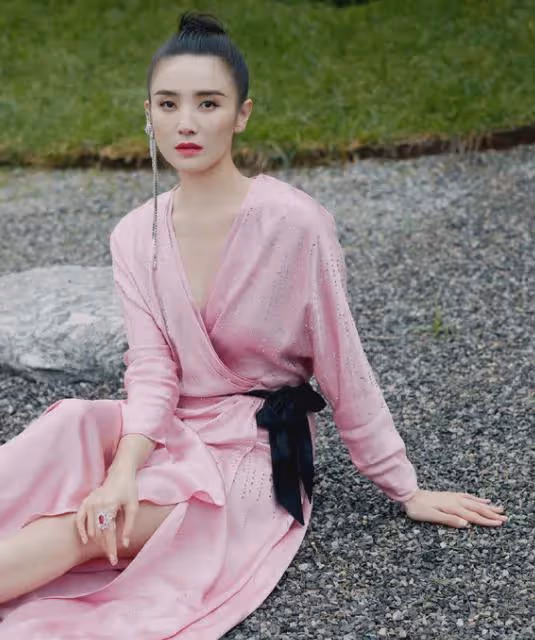 娛樂圈高個子女星誰最美?驚艷四座,她們的美貌與氣質並存