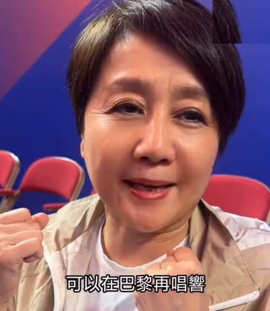 奚夢瑤陪四太梁安琪看排球,婆媳互動頻繁,四太超級開心