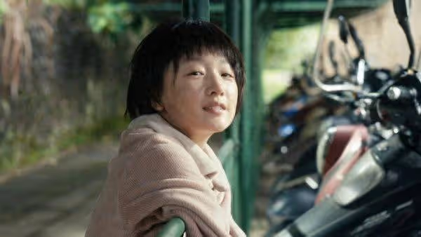 金馬影后票房滑鐵盧!周冬雨「眼歪嘴斜」神演技也救不了 原因曝光