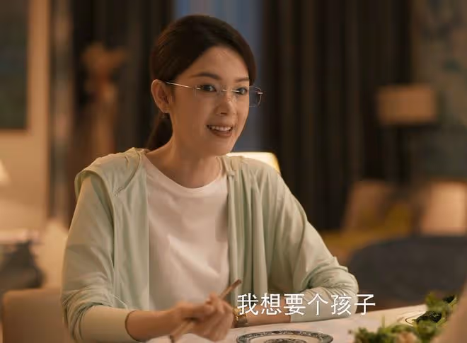 玫瑰的故事:直到和方協文離婚,黃亦玫還不知,黃振華比前夫還渣