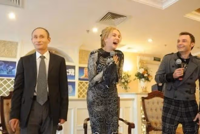 回顧:安徽老漢撞臉普京,爆紅後被外國富婆追求,如今怎樣了