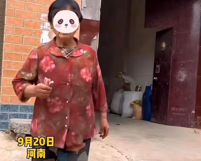 女子給前公公送藥,前婆婆追著塞錢:非親非故的,不好叫你花錢