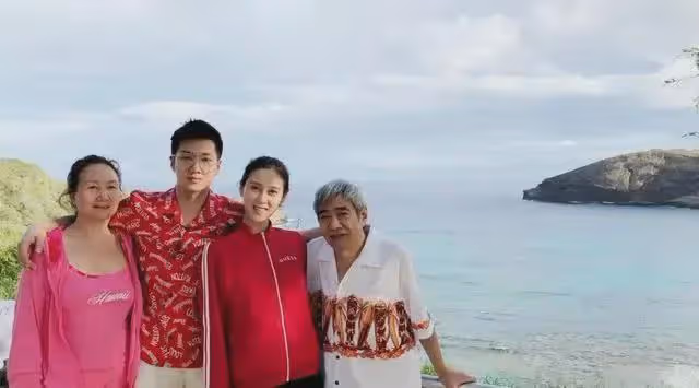 只比張若昀大5歲,卻因《慶餘年2》母子情深,41歲未婚的她好精彩