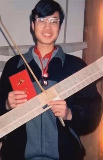 原來她早已去世！生前被王迅拋棄，死後被潑髒水，如今可以瞑目了