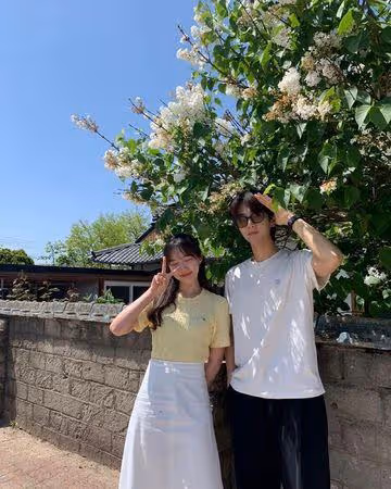 《戀愛兄妹》CP放閃!智媛首開IG被疑分手 草莓王子宰亨人氣狂飆