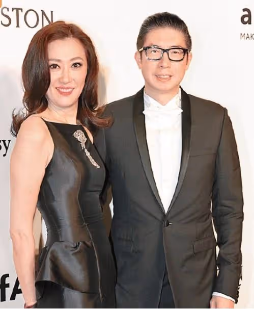 TVB「星二代」女星傳與港姐前夫秘戀！擁模特身材，頻赴夜場約會