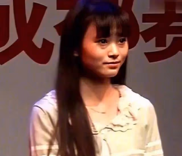鞠婧禕近照變樣,金莎臉僵浮腫,這6位明星動臉後遺症都出來了