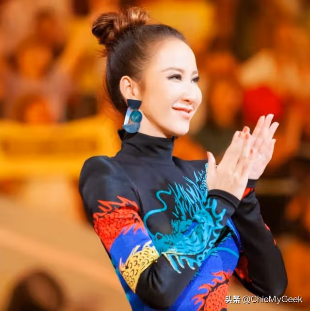 李玟出道30周年,鄧紫棋演唱會一首歌悼念淚崩!