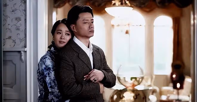 可惜了!46歲左小青超級美,13歲女兒卻是路人臉,基因咋傳的?