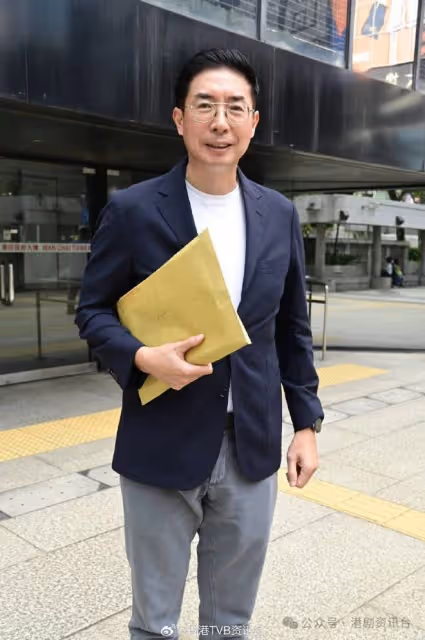 港姐冠軍被爆與富豪熱戀中!曾是81年港姐亞軍前夫