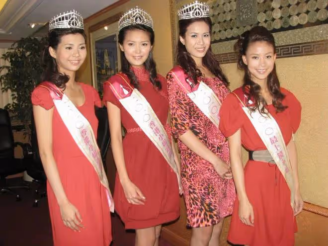 TVB前港姐結婚八周年曬甜蜜合照,曾擊敗鍾嘉欣登花旦人氣榜首位