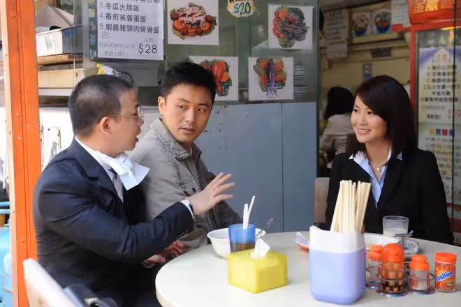 TVB前港姐結婚八周年曬甜蜜合照,曾擊敗鍾嘉欣登花旦人氣榜首位