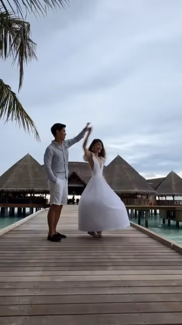 TVB前港姐結婚八周年曬甜蜜合照,曾擊敗鍾嘉欣登花旦人氣榜首位