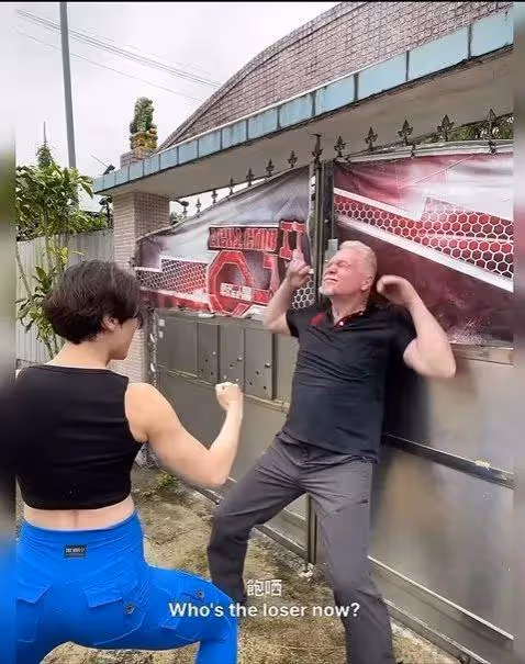 TVB打女拍片誤傷爸爸下體部位,遺傳好武功身手不凡但欠缺發揮機會