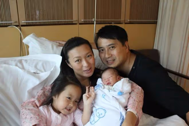 TVB女星與年長15歲老公宣布離婚,兩人夫妻緣分已盡,強調與第三者無關
