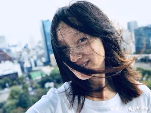 因戲生情三年生兩孩,被稱為「最乾淨」的女星,今老公紅得一塌糊塗